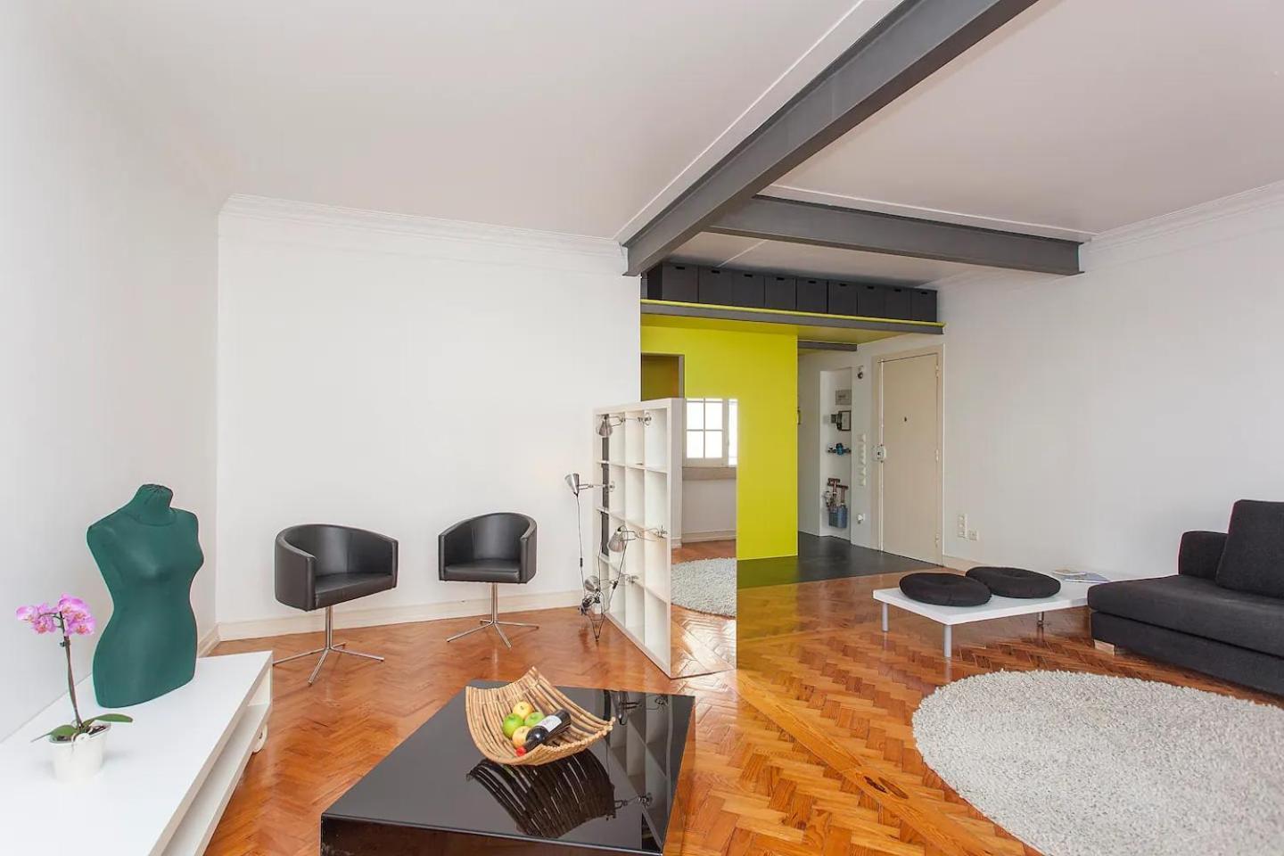 1bd Flat Near Lisbon